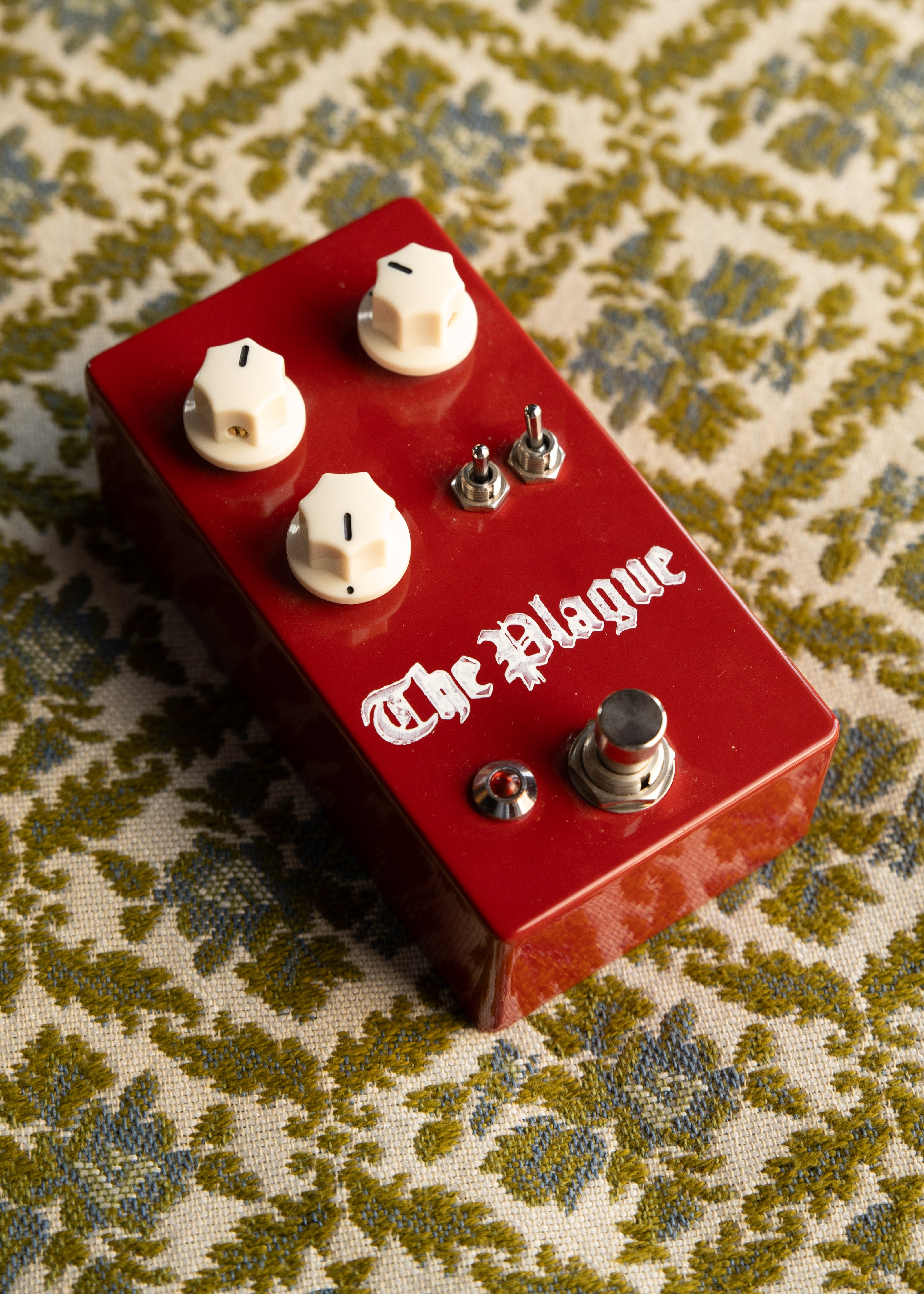 red distortion pedal The Plague Distortion Pedal by Smells & Sounds