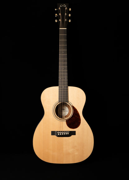 2025 Circle Strings OM Natural, Sinker Sitka/Old Mahogany