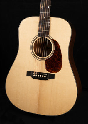 Circle Strings Dreadnought - Honduran mahogany and Adirondack Spruce